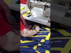 Облегченный изолированный охладитель кладет рюкзак в мешки пляжа большой емкости более крутой